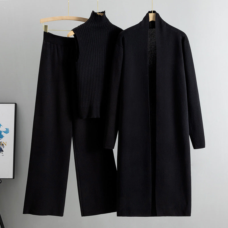 Aubrey Luxe Winter Coord Set with Cape In Maroon