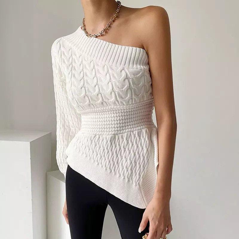 Clepa One shoulder sweater In White