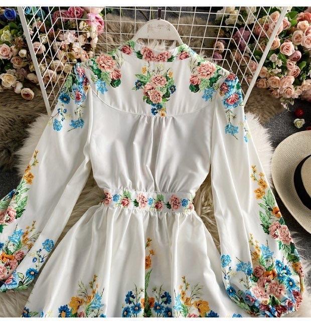 Daphny Vintage Dress In White