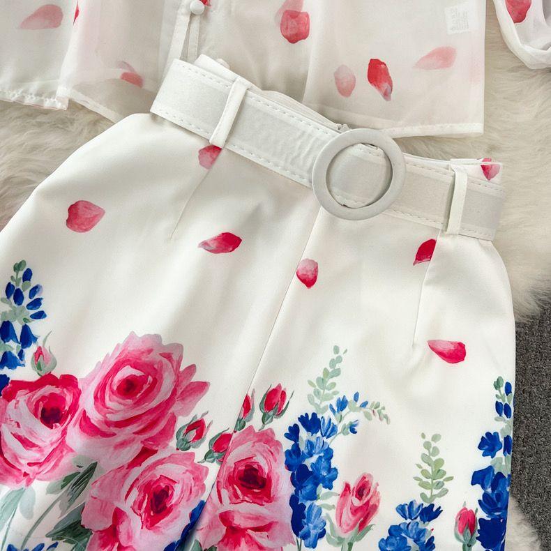 Glida Floral Coord Set With Belt In White