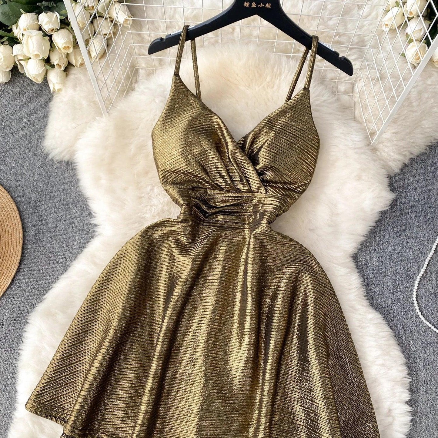 Janice Mettalic Party Dress In Brown