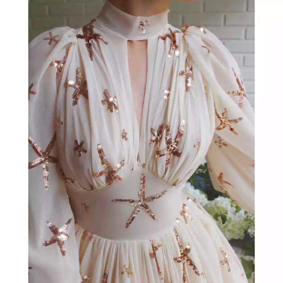Suhela Maxi Dress In Offwhite