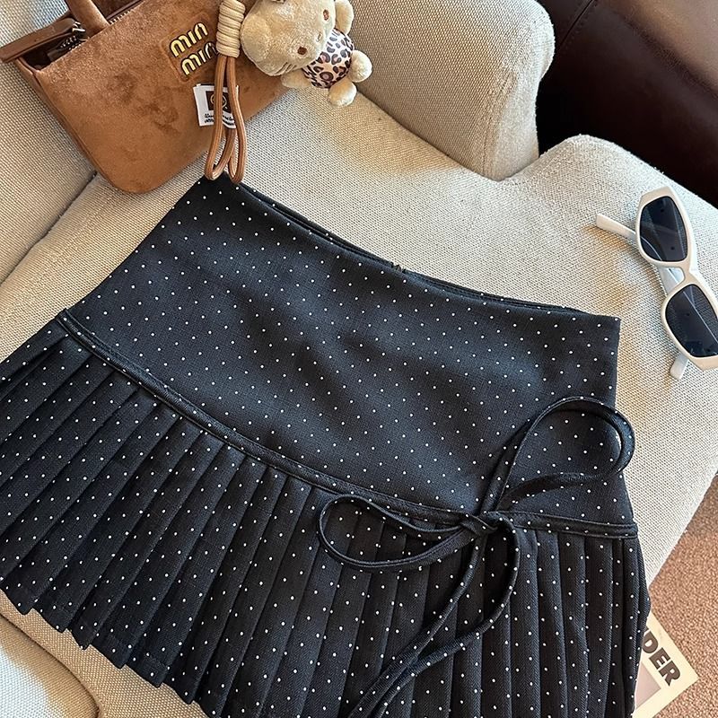 Billie Pleats Bow Polka Skorts