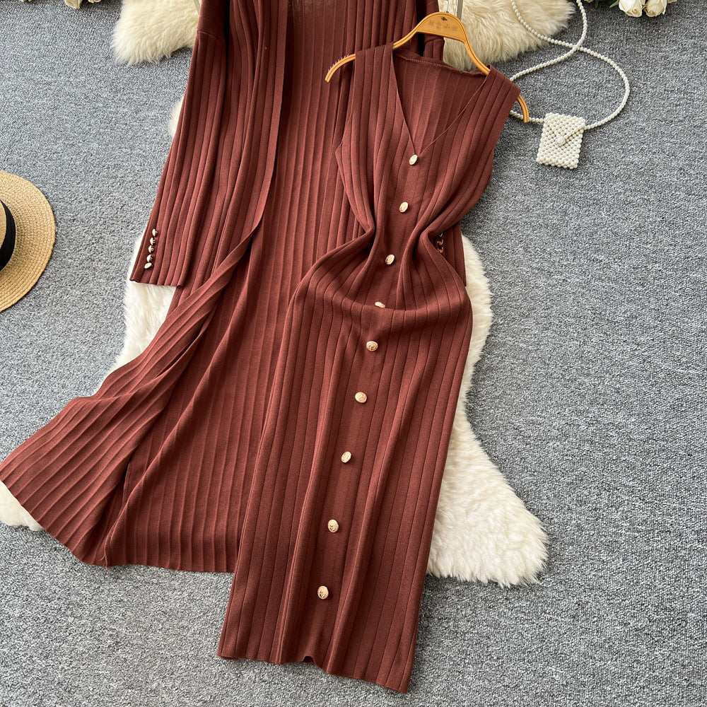 Delphin Winter Dress With Cape