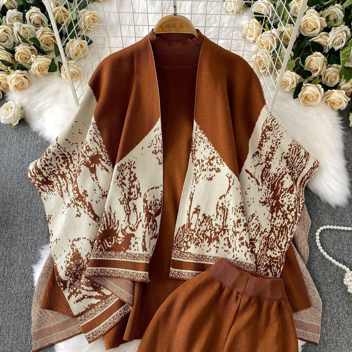 Orville Luxe Winter Coord Set With Cape
