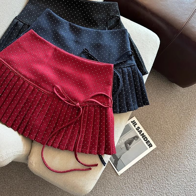 Billie Pleats Bow Polka Skorts