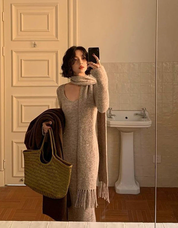 Micola Woolen Dress With Scarf In Beige