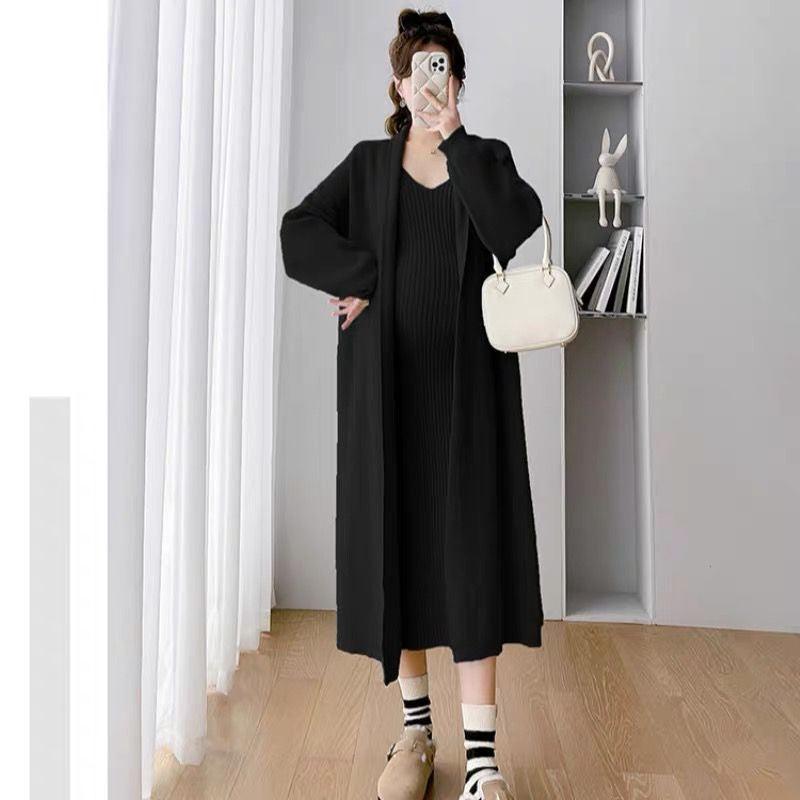 Manie Bodycon Dress with Woolen Cape In Black