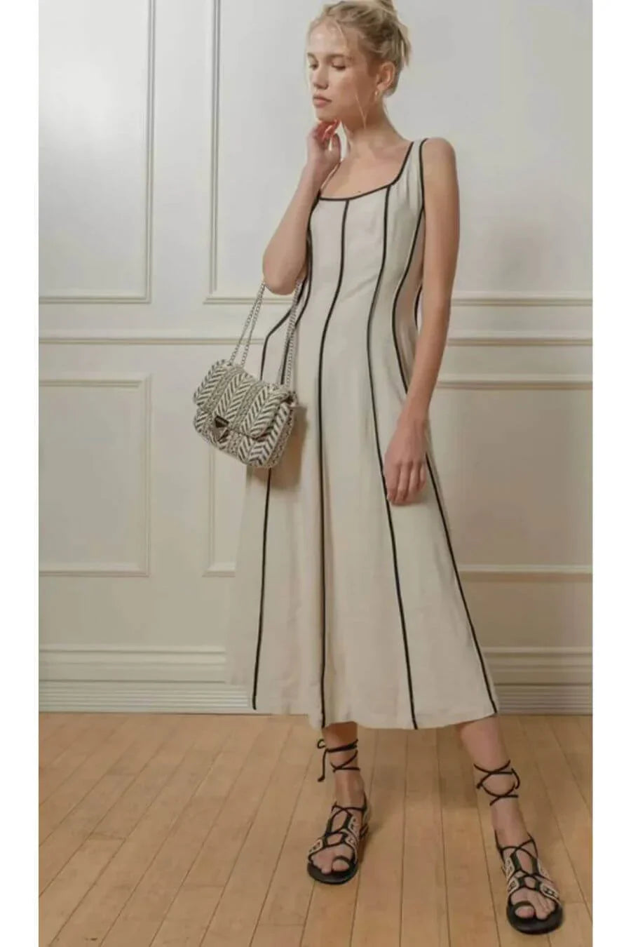 Harret Breezy Summer Dress in Beige
