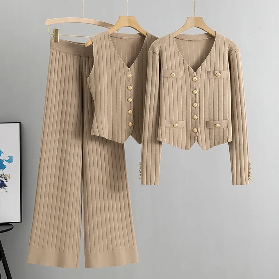 Delora Luxe Winter 3 Pc Coord Set In Brown