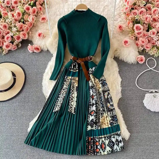 Bianca Pleated Woolen Dress with Belt In Green