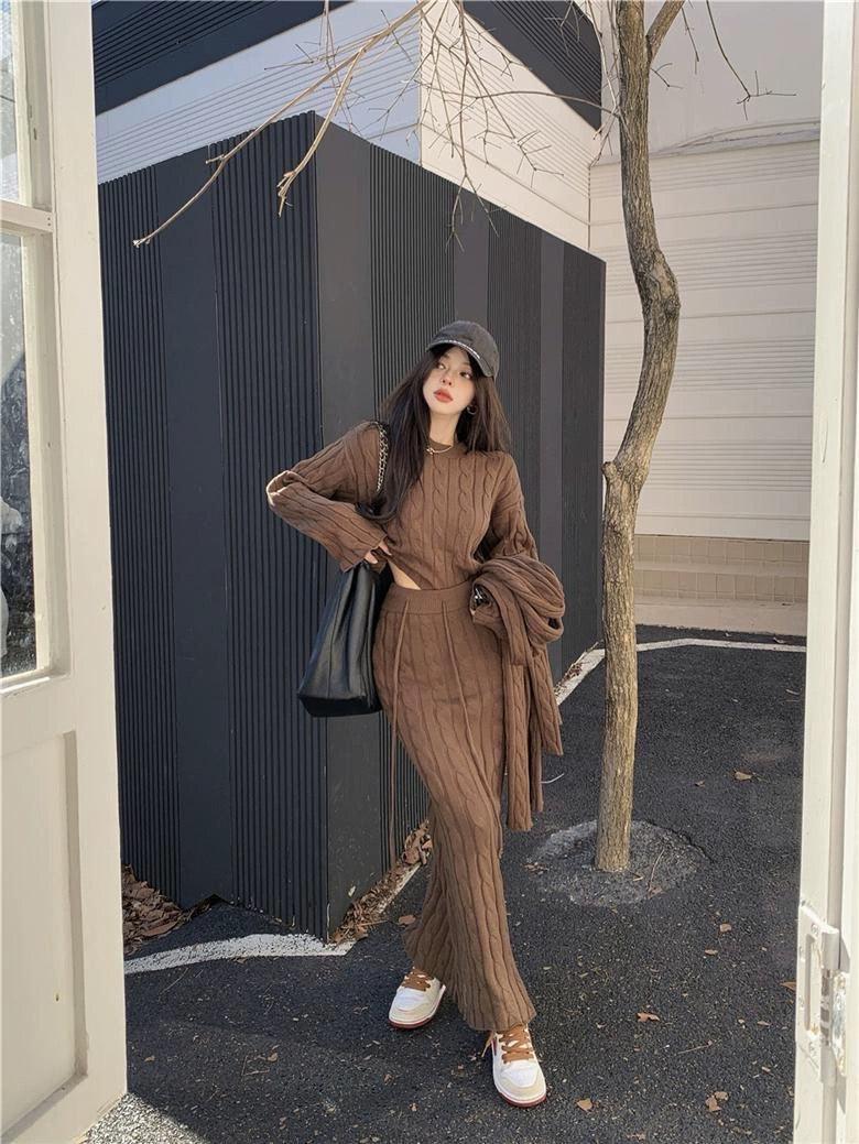 Tokyo Knitted 3PC Coord Set With Scarf In Brown
