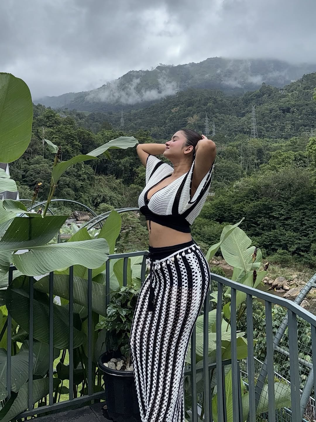 Sikoy Crochet Holiday Coord - Resortwear