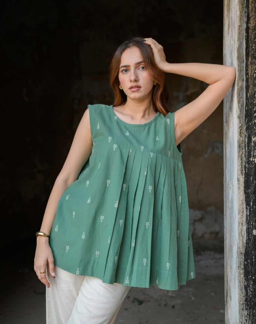 Elf Green Top