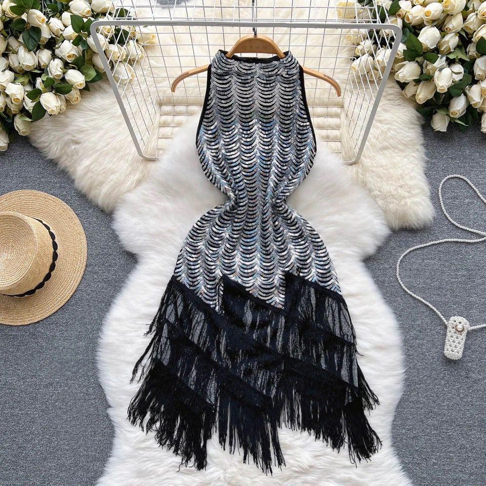 Emora Sequined Dress In Sliver