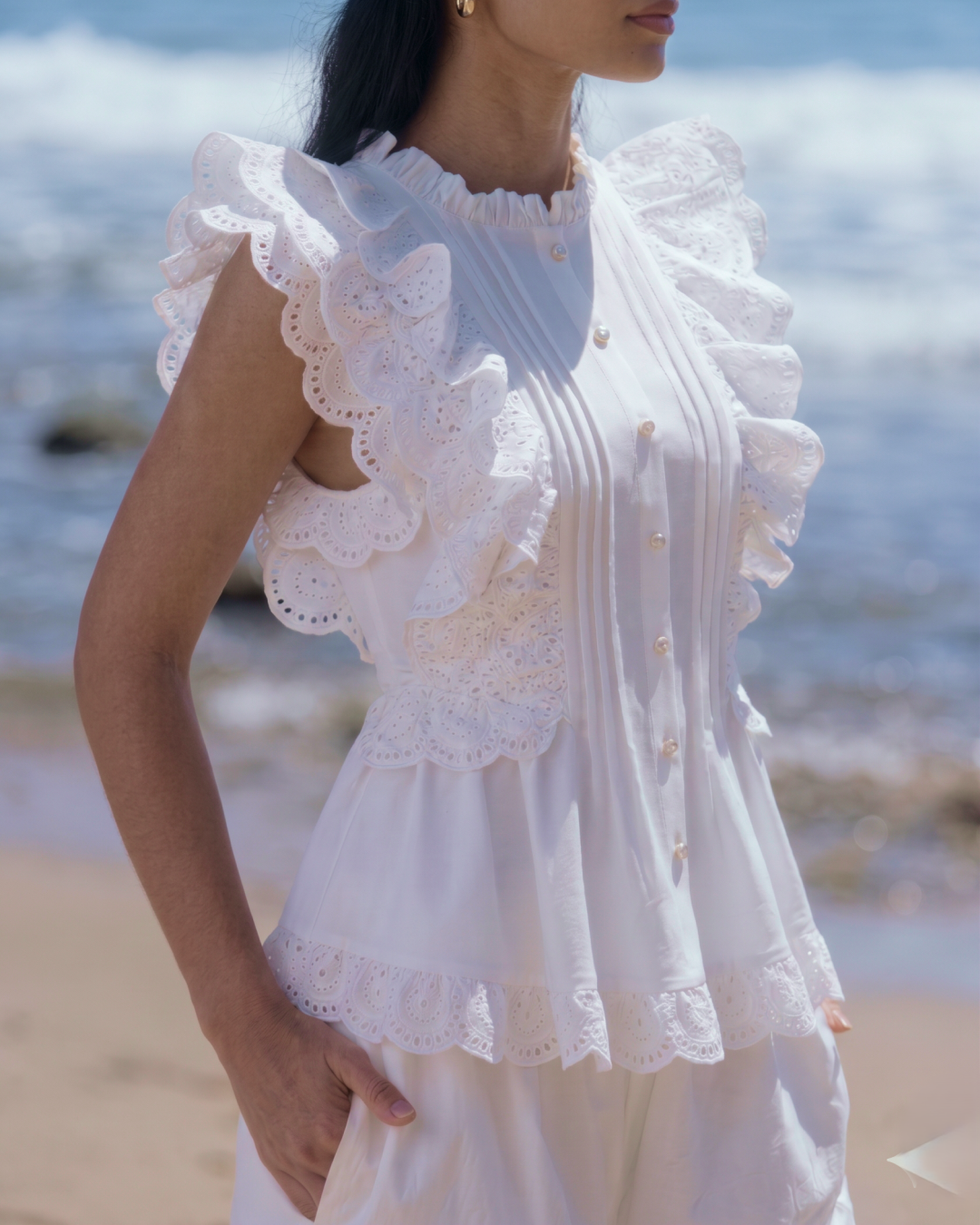 Alma Statement Summer Ruffled Top In White
