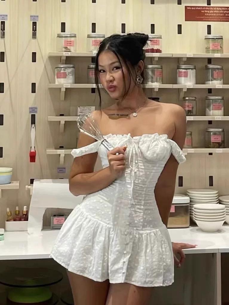 Miara Summer Mini Dress In White