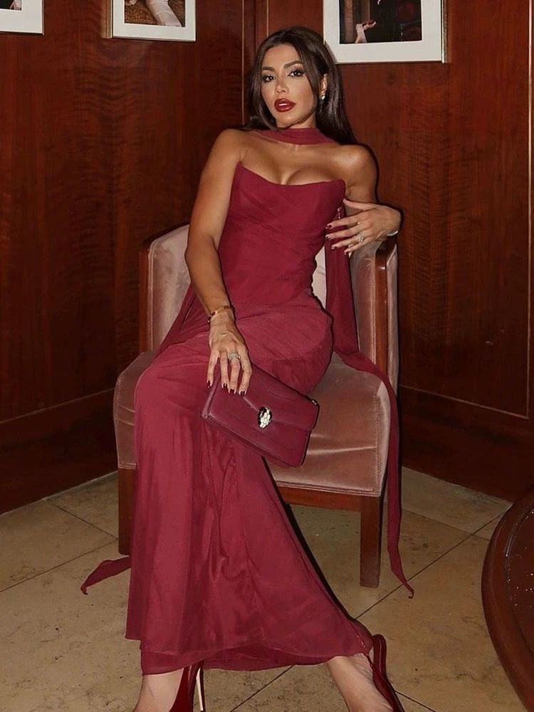 Alara Summer Set of Top And Skirt With Scarf In Maroon