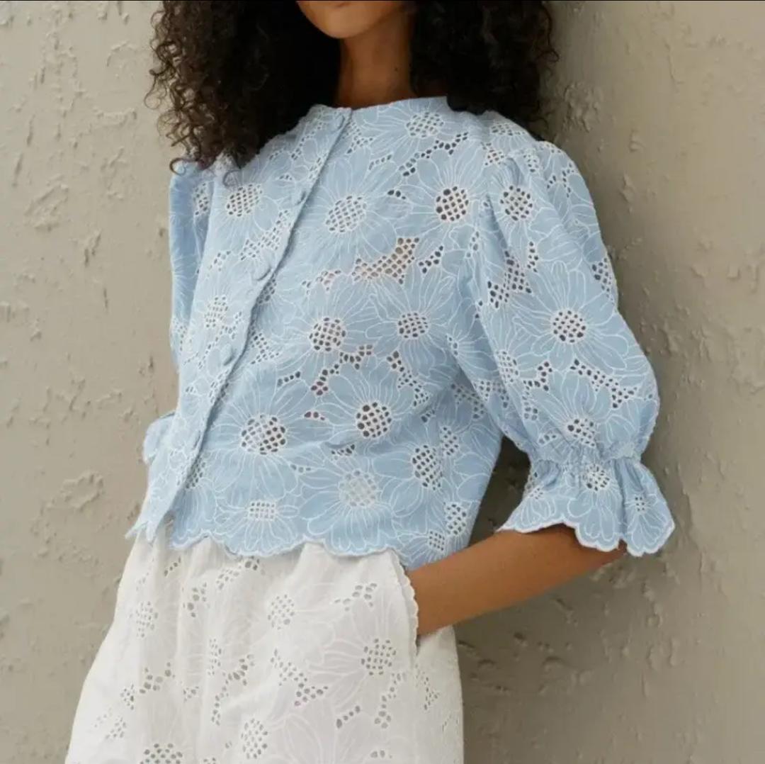 Coral Eyelet  Summer Top In Blue