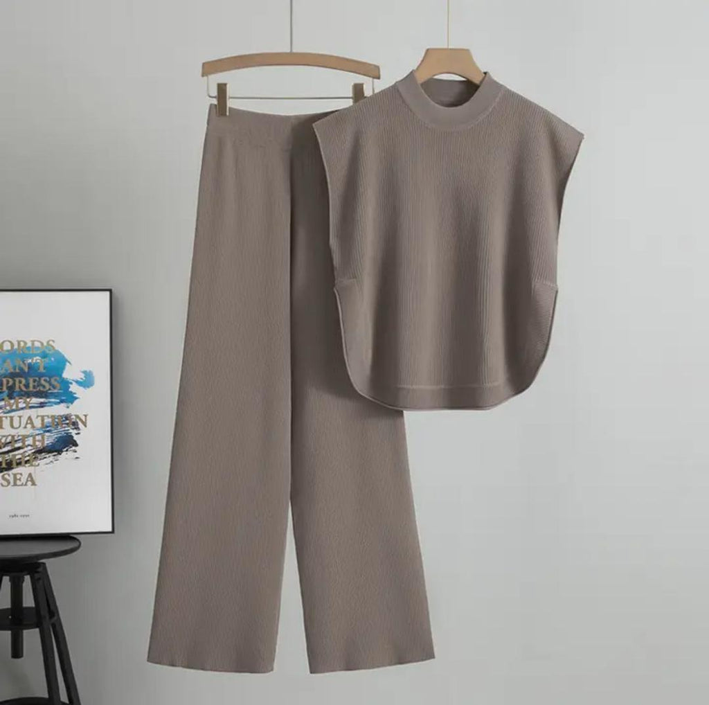 Addison Ribbed Coord Set In Stone Grey