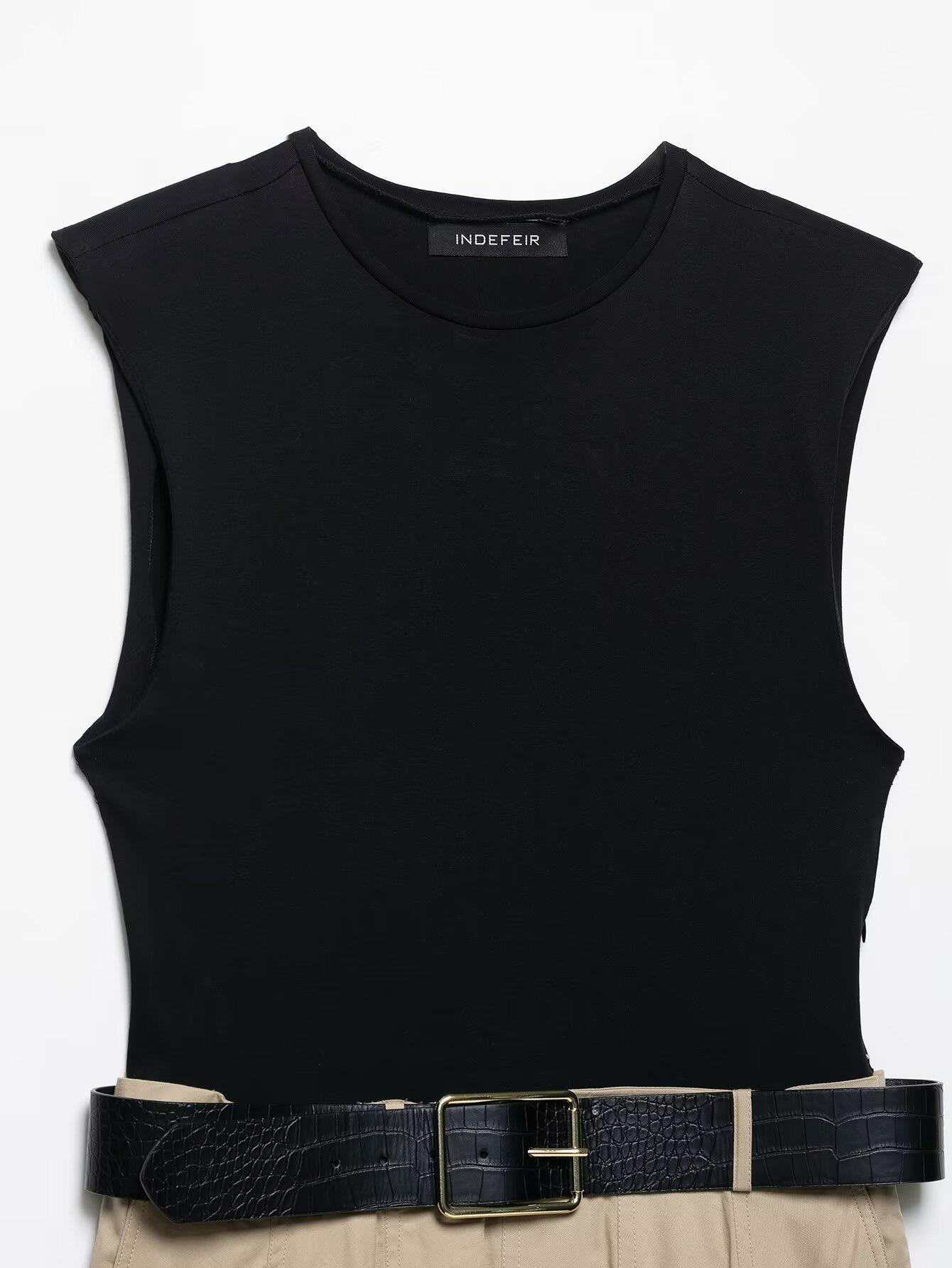 Lucy Luxe Elegant Pleated Dress With Belt In Black