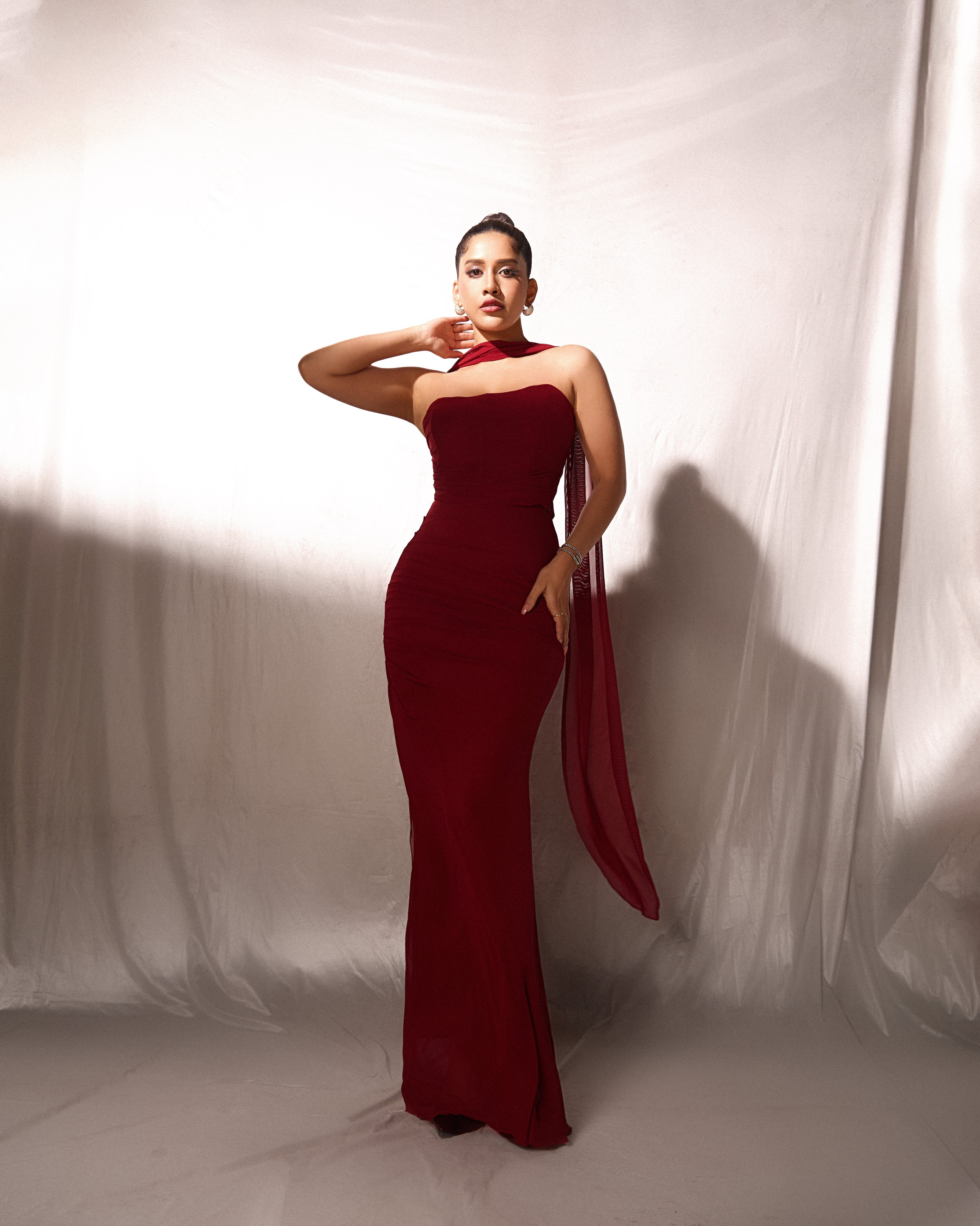 Alara Summer Set of Top And Skirt With Scarf In Maroon