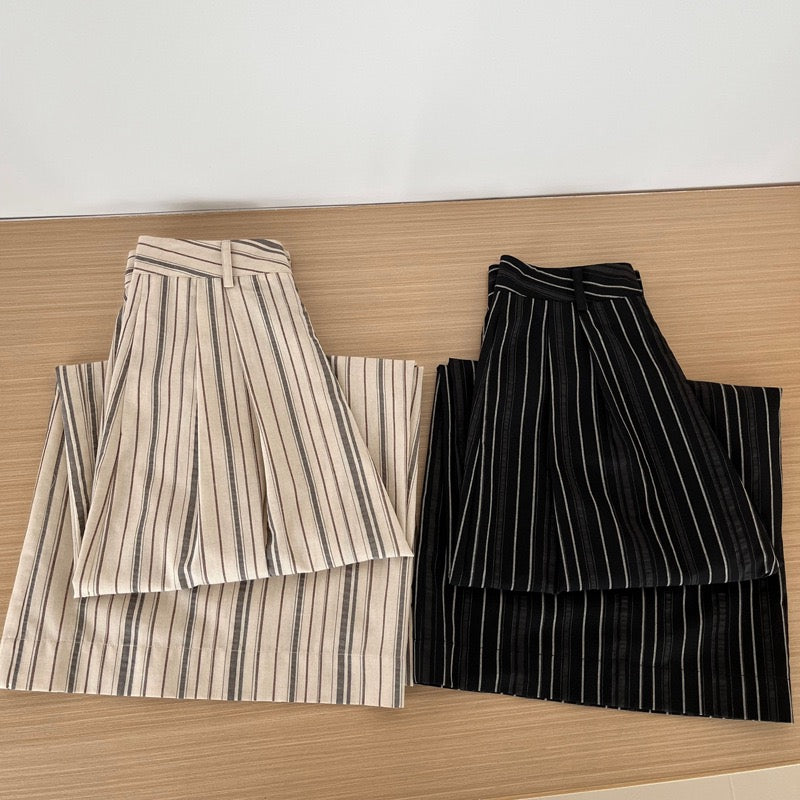 Elon Statement Striped Pants In Black