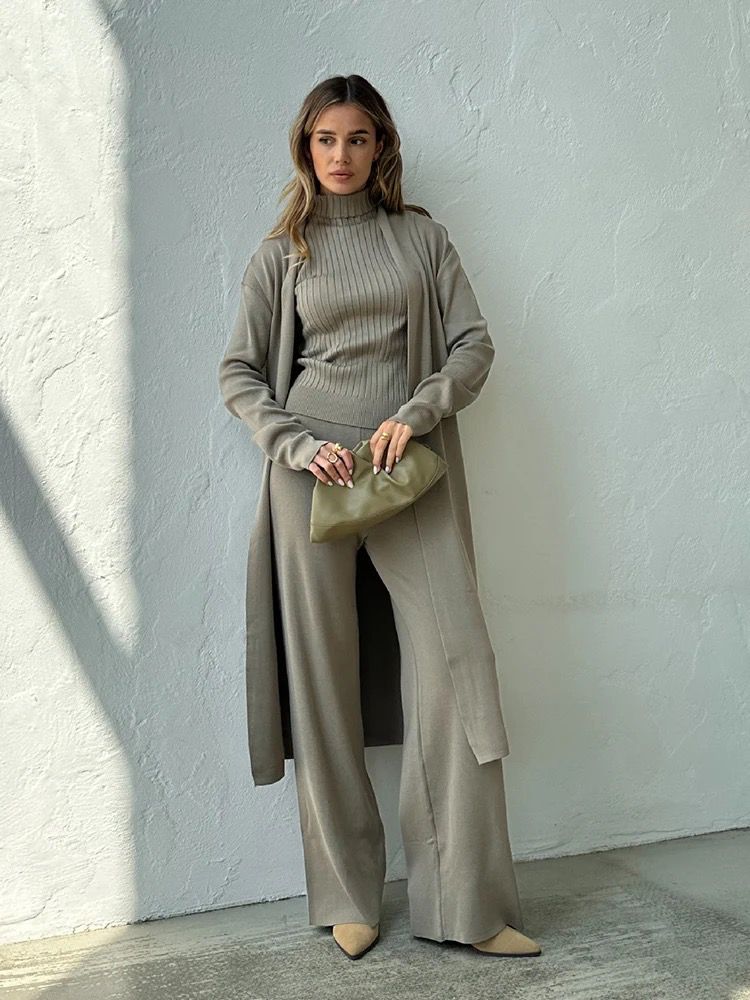 Aubrey Luxe Winter Coord Set with Cape