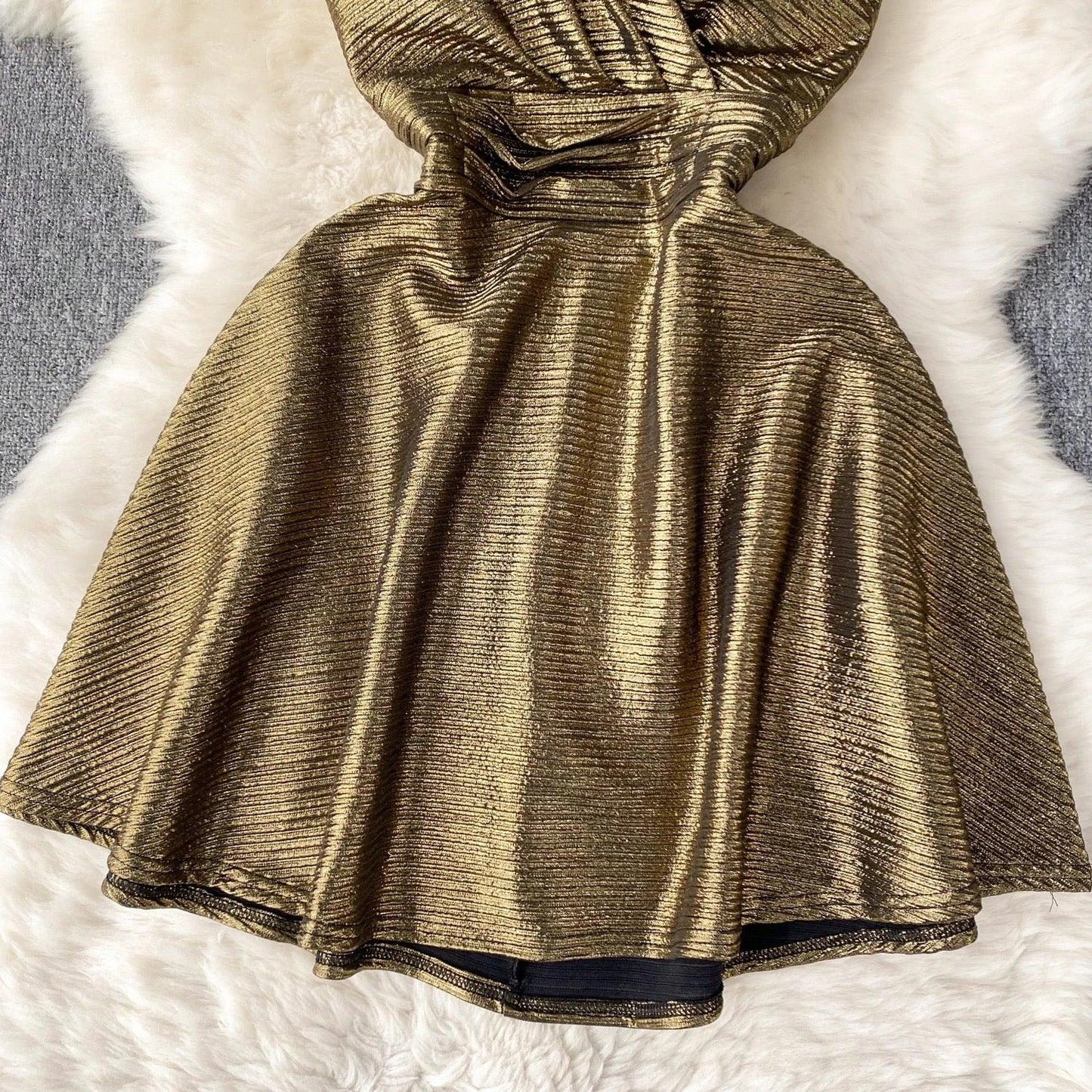 Janice Mettalic Party Dress In Brown