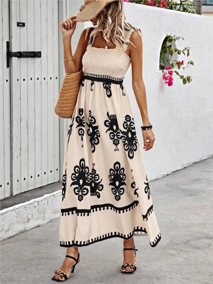 Loir Holiday Midi Dress In Off White