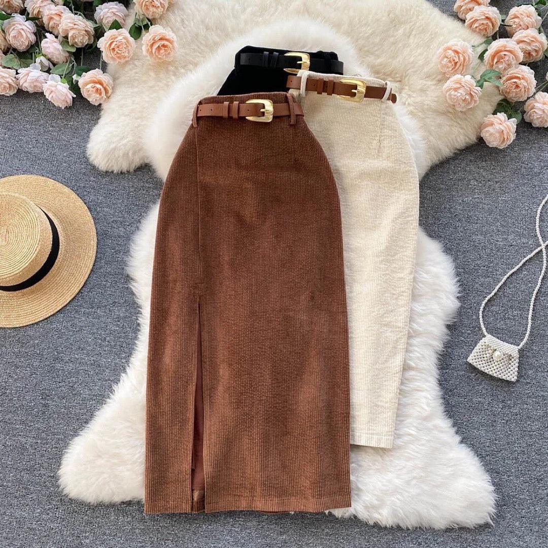 Lucas Statement Skirt In Off White