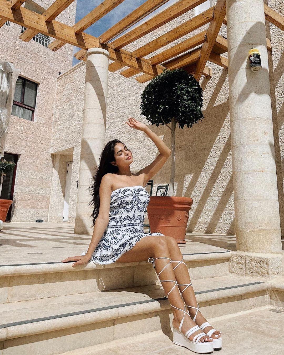 Otranto Luxe Summer Dress In White