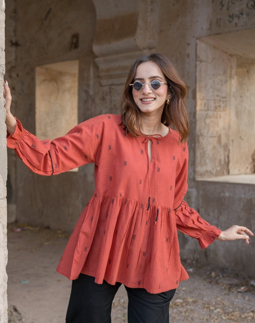 Salsa Red Top