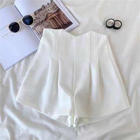 Seul Statement Shorts