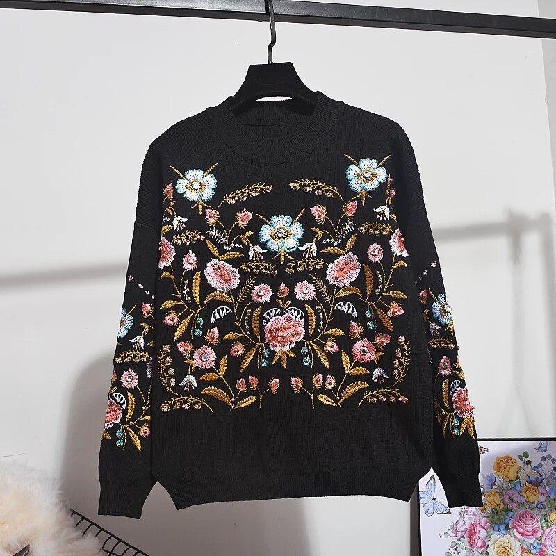 Ava Luxury Embroidered Tracksuit In Black