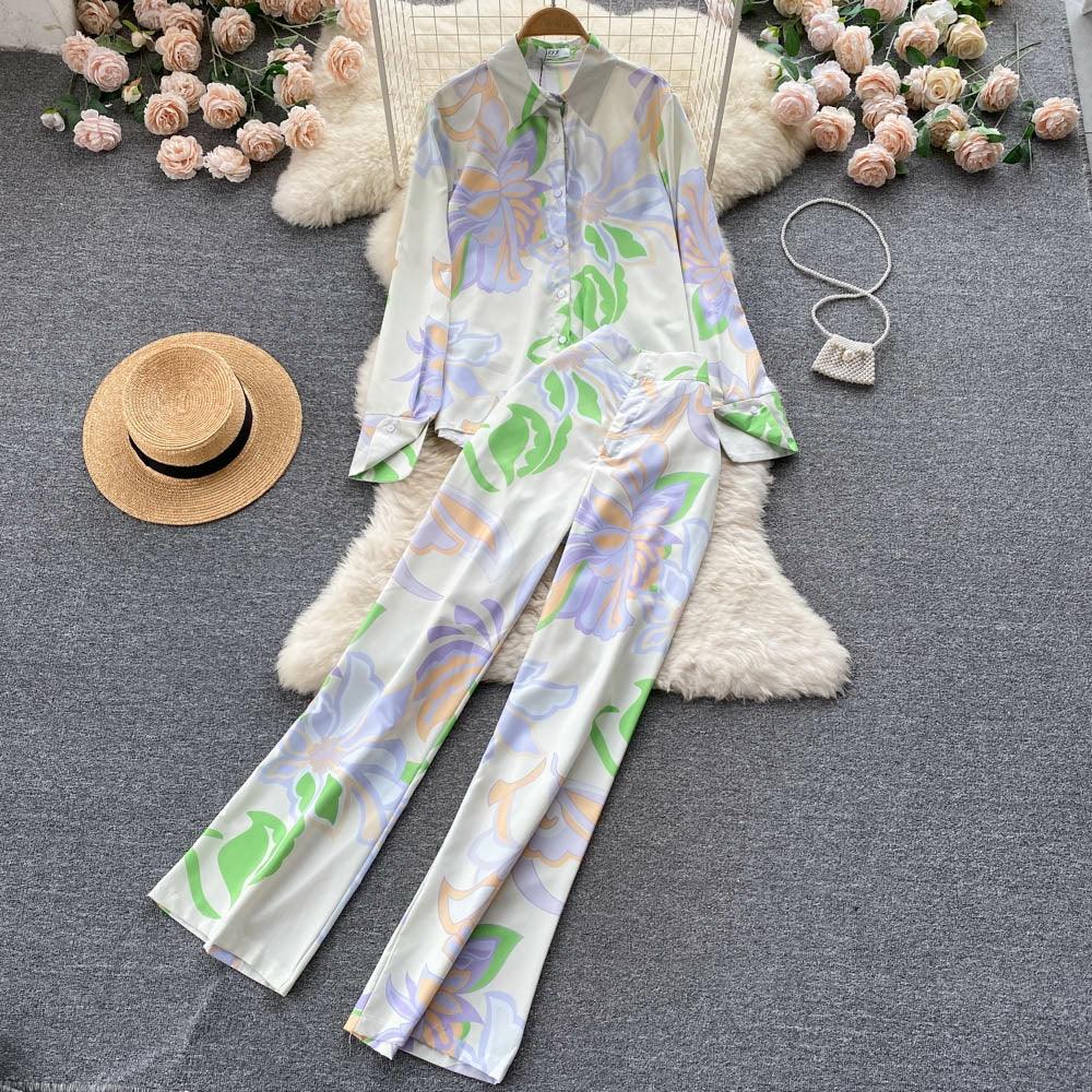 Leister Abstract Coord Set In Off-White
