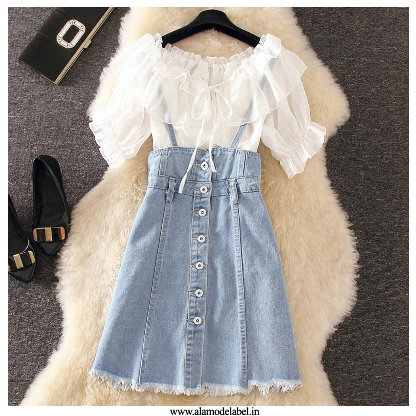 Teder Coord Set in White and Blue